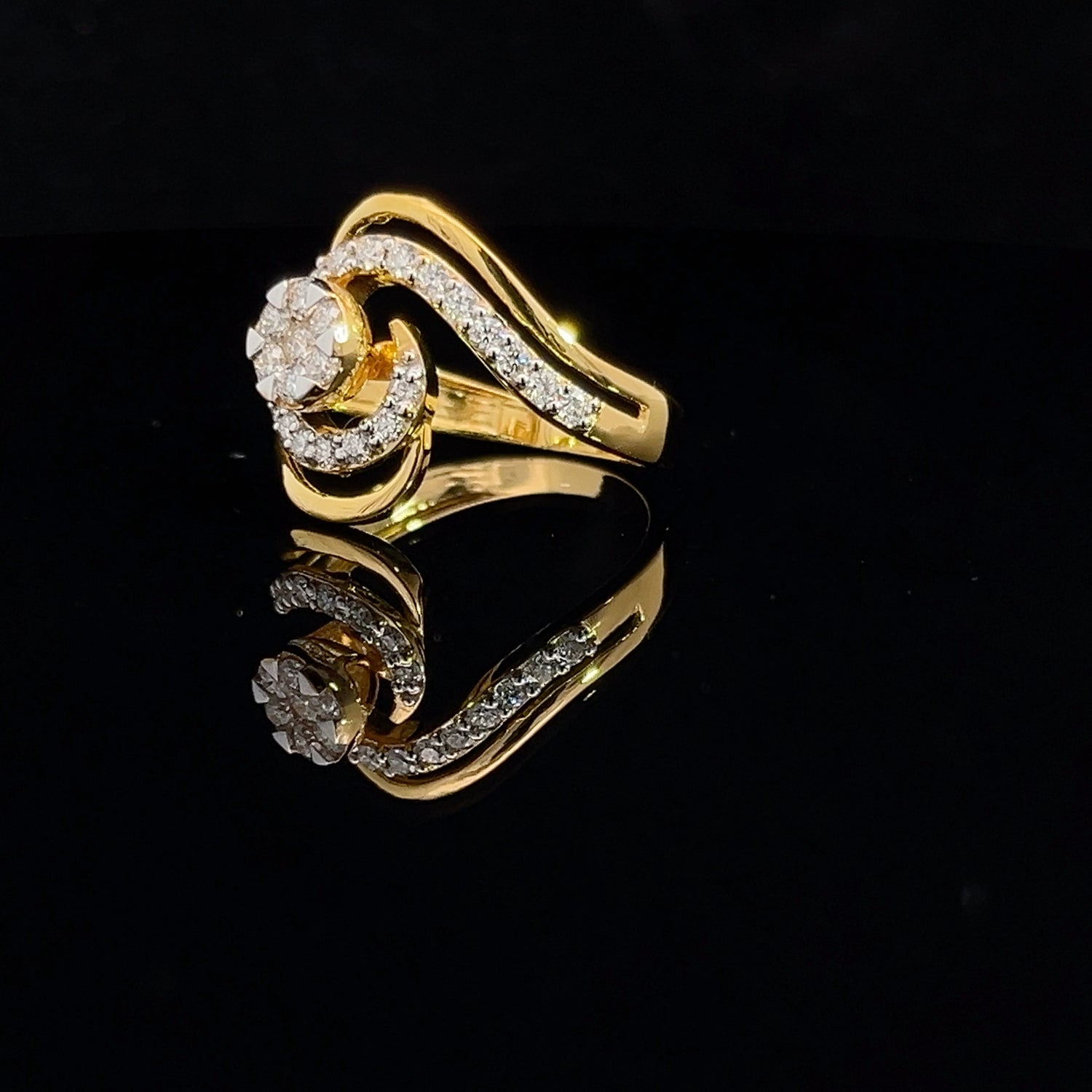 Julia Diamond Ring